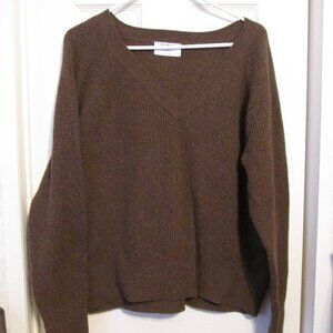 Old Navy Women's Dark Brown V-neck Sweater Size Medium